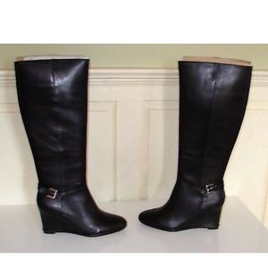 Size 7 Ralph Lauren Tia Boots